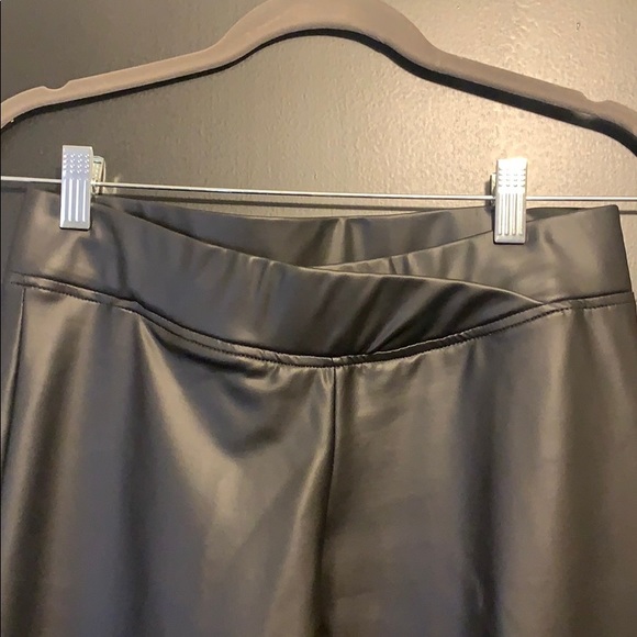 Women’s Faux Leather Leggings - Picture 2 of 2